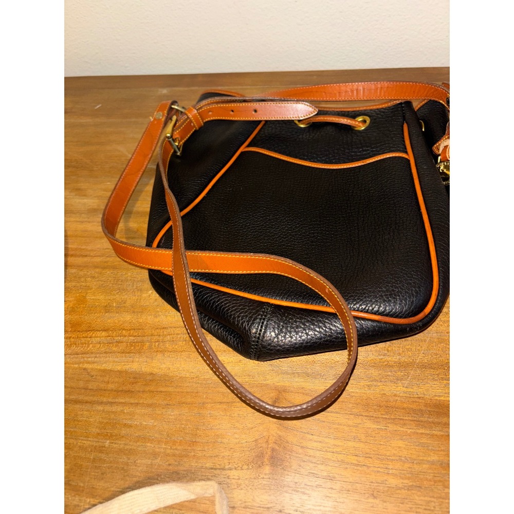 VTG DOONEY & BOURKE Crossbody Satchel Purse Women's Black Brown Bucket Bag - Picture 4 of 7